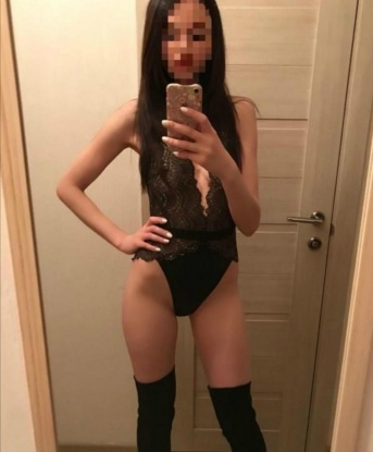 Соблазнительная и раскрепощенная дама ждет встречи с настоящим мужчиной. Со мной ты погрузишься в мир страсти и удовольствия, который заставит тебя забыть обо всем на свете. Смело звони, не пожалеешь! 6151, 31 год